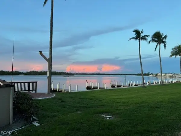 896 Buttonwood Drive #108, Fort Myers Beach, FL 33931