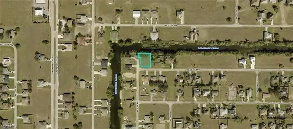 901 NE 15th Terrace, Cape Coral, FL 33909