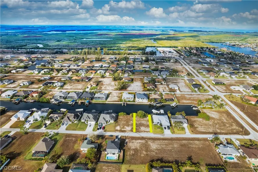 718 NW 37th Place, Cape Coral, FL 33993 - #2