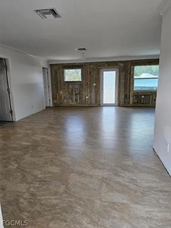 2825 E Cypress Avenue, Fort Myers, FL 33905 - #3