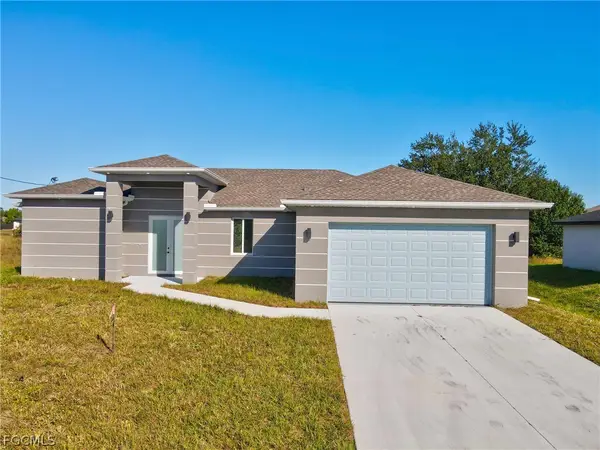 2716 25th Street Sw, Lehigh Acres, FL 33976
