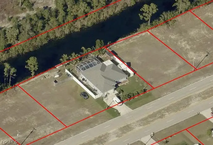 303 Wilmington Parkway, Cape Coral, FL 33993 - #2