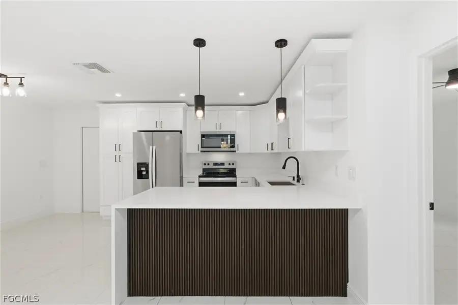 2524 33rd Street W, Lehigh Acres, FL 33972 - #3