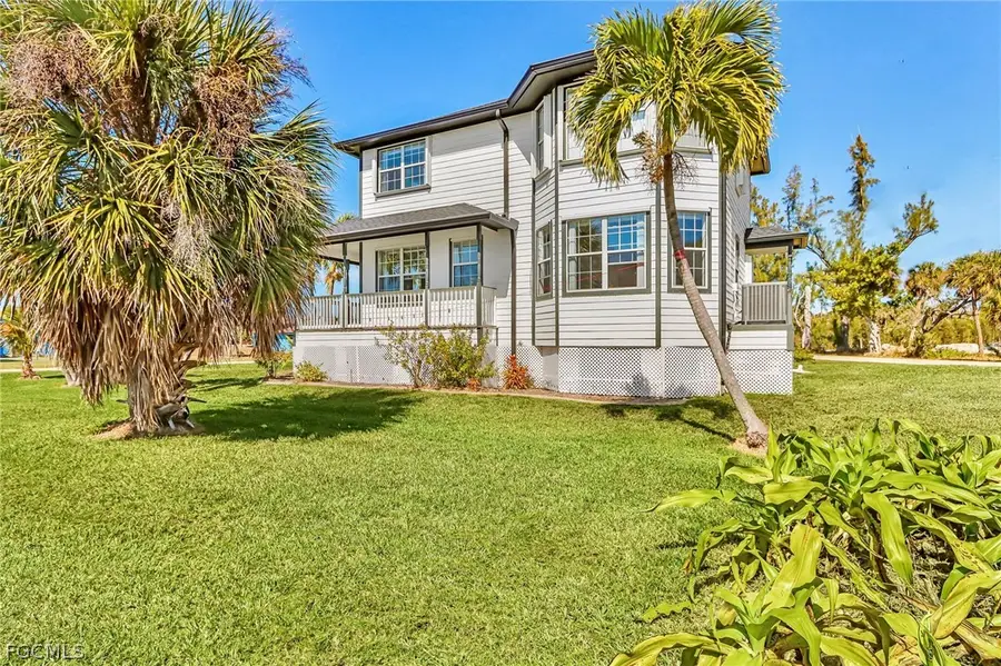 2420 Poinciana Avenue, Saint James City, FL 33956 - #2