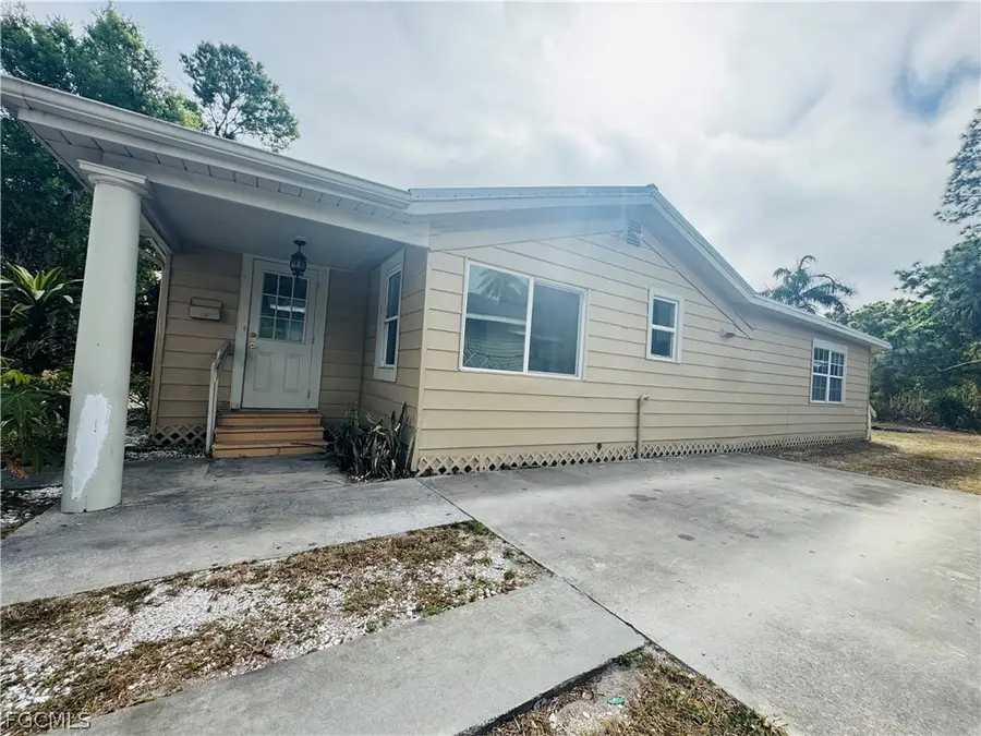 3768 Desoto Avenue, Fort Myers, FL 33916 - #3