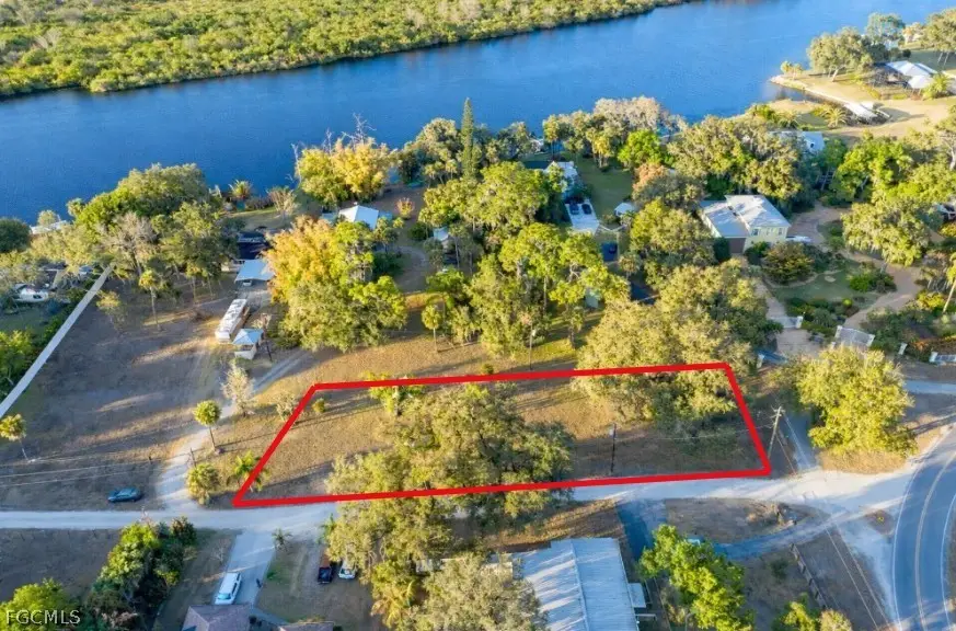 2014 Fort Denaud Road, Labelle, FL 33935 - #2