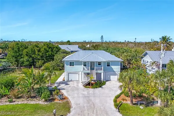 555 Piedmont Road, Sanibel, FL 33957