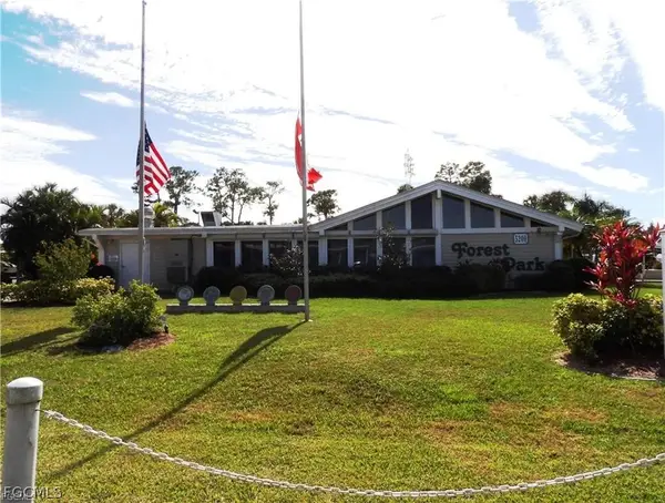 339 Shrub Lane S, North Fort Myers, FL 33917