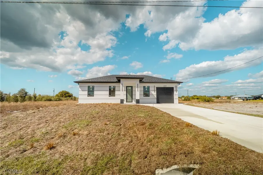 217 Pembroke Street, Lehigh Acres, FL 33974 - #2