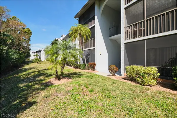 9650 Green Cypress Lane #22, Fort Myers, FL 33905