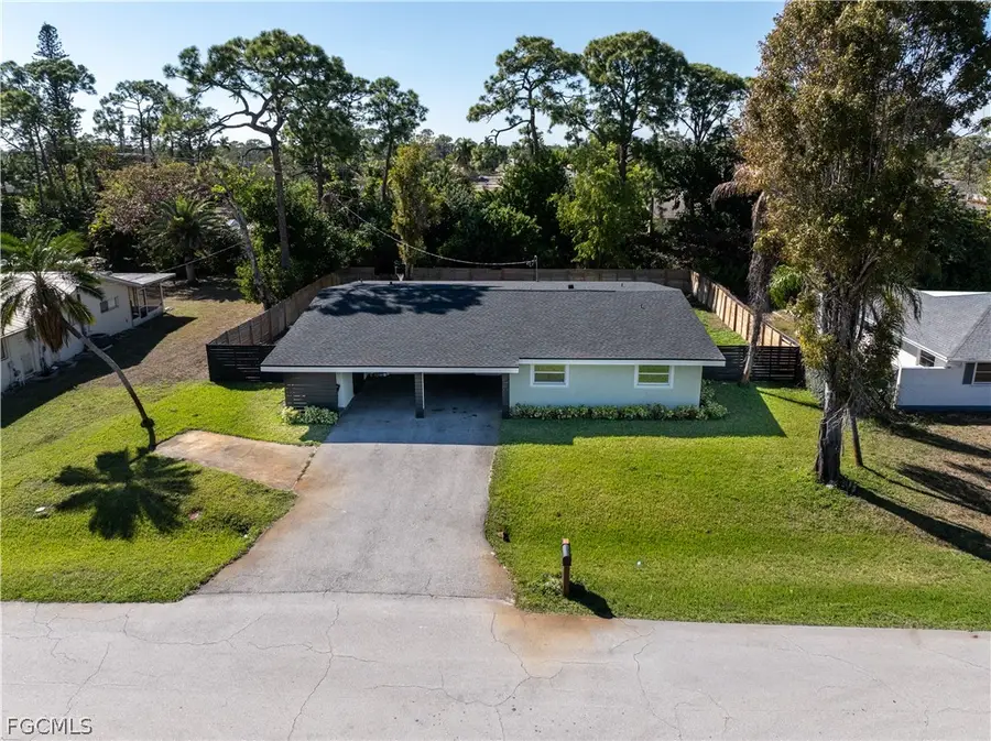 8635 Exeter Street, Fort Myers, FL 33907 - #3