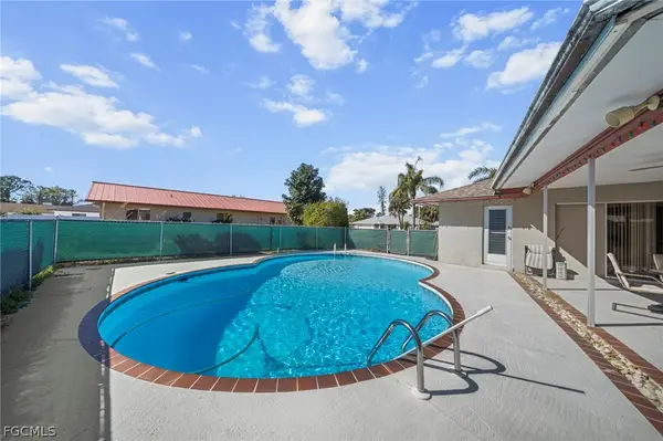 2172 Lochmoor Circle, North Fort Myers, FL 33903