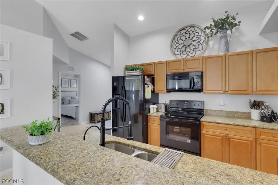 702/704 SE 6th Terrace, Cape Coral, FL 33990 - #3