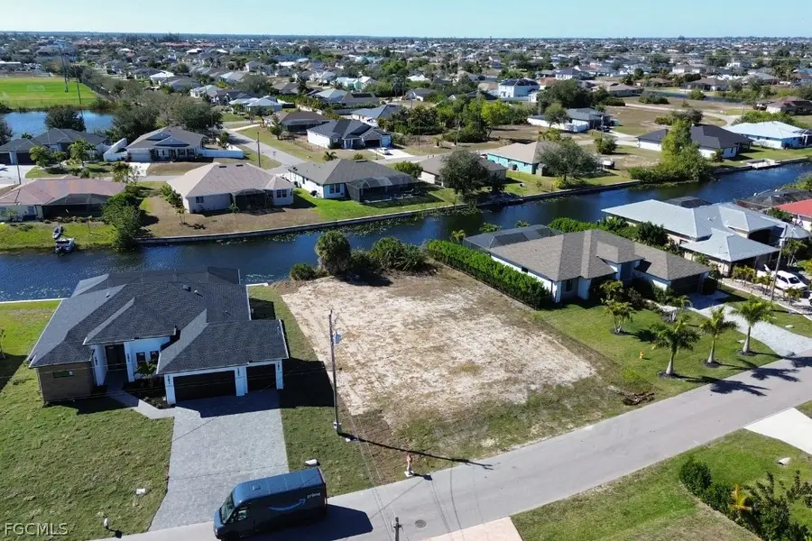 302 SW 26th Avenue, Cape Coral, FL 33991 - #2