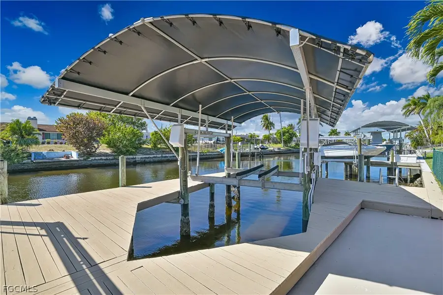 1422 SE 20th Street, Cape Coral, FL 33990 - #2