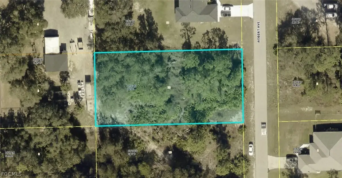 2215 Robert Avenue, Alva, FL 33920 - #1