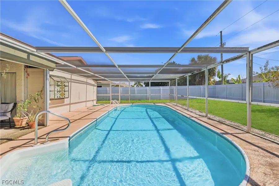 908 SE 21st Terrace, Cape Coral, FL 33990 - #2