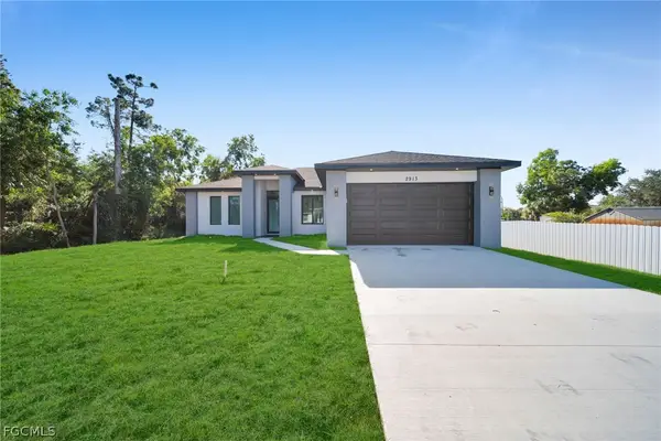 2913 14th Street W, Lehigh Acres, FL 33971