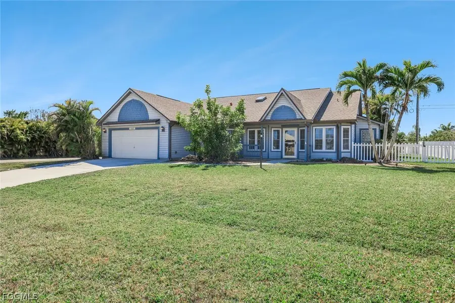 432 SE 17th Street, Cape Coral, FL 33990 - #2