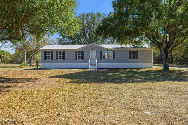 1446 Seminole Avenue, Labelle, FL 33935