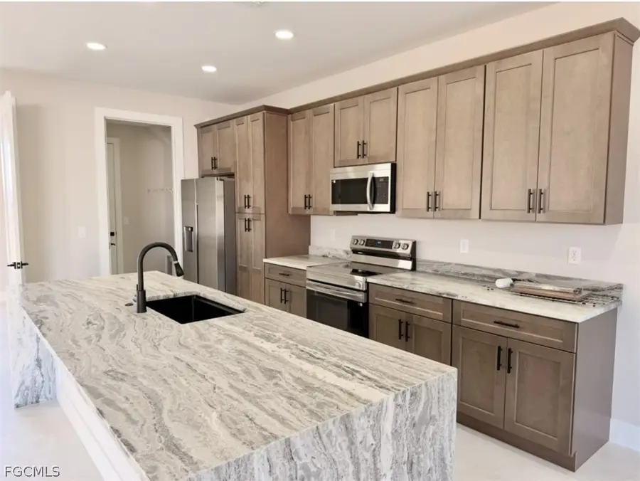 3805 7th Street W, Lehigh Acres, FL 33971 - #3