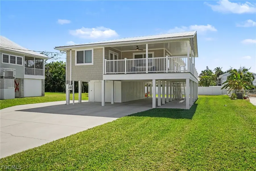 942 Prescott Street, Fort Myers Beach, FL 33931 - #3