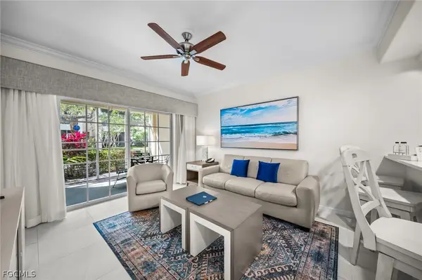 221 9th Street S #127, Naples, FL 34102