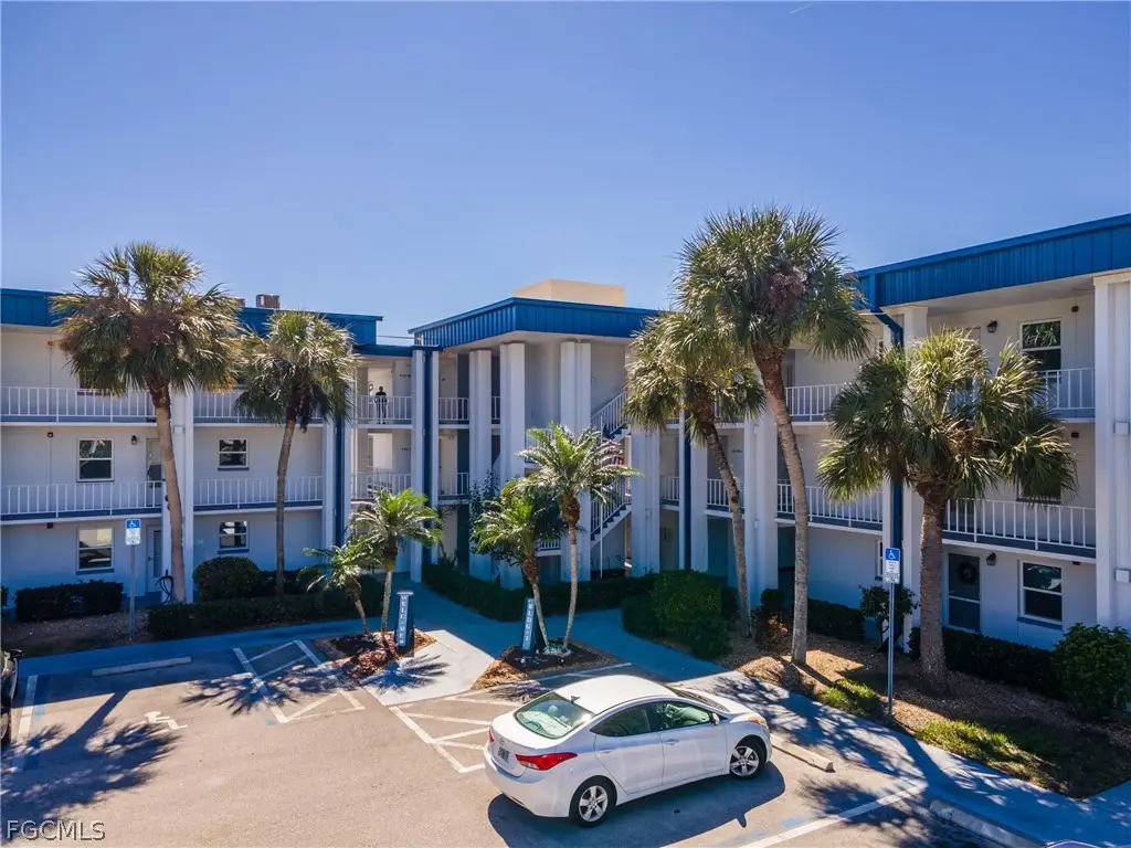 1724 Pine Valley Drive #318, Fort Myers, FL 33907 - #1