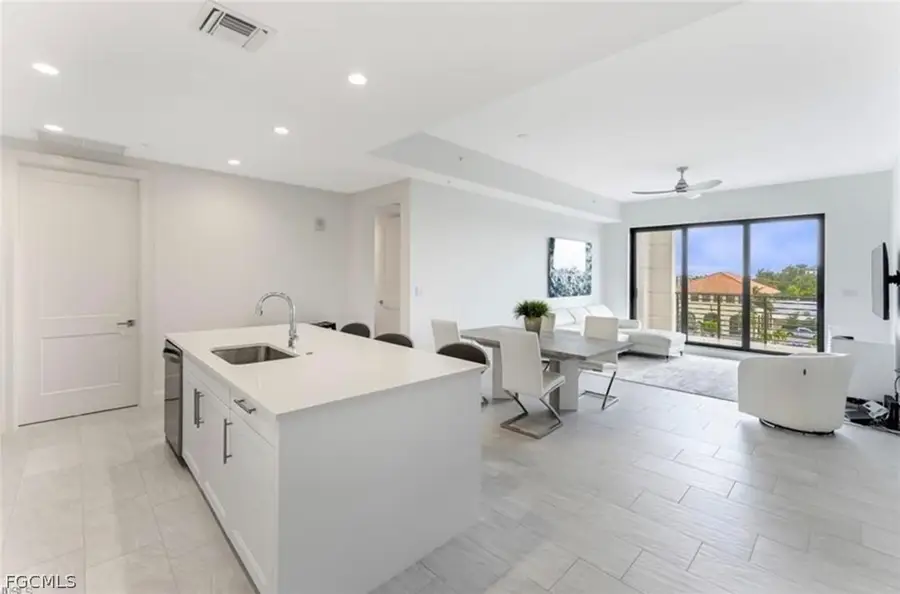 1111 Central Avenue #417, Naples, FL 34102 - #2