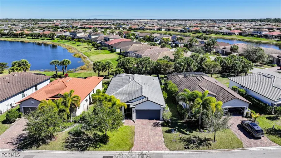 3560 E Hampton Circle, Alva, FL 33920 - #2