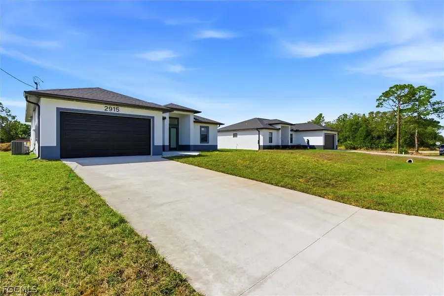 2915 24th Street W, Lehigh Acres, FL 33976 - #2