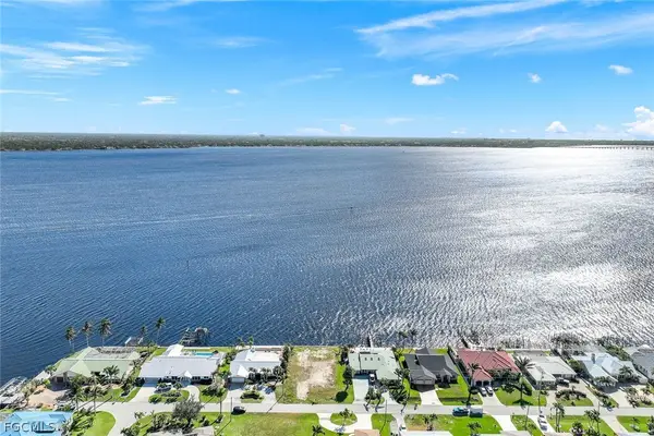 2330 SE 28th Street, Cape Coral, FL 33904