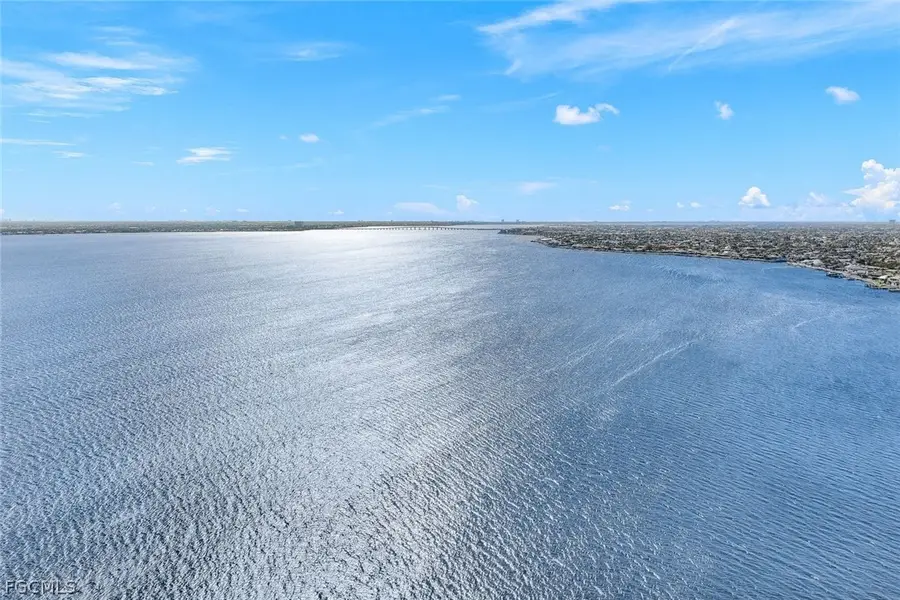 2330 SE 28th Street, Cape Coral, FL 33904 - #2