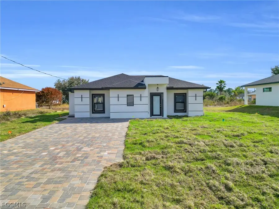 2607 41st Street W, Lehigh Acres, FL 33971 - #2