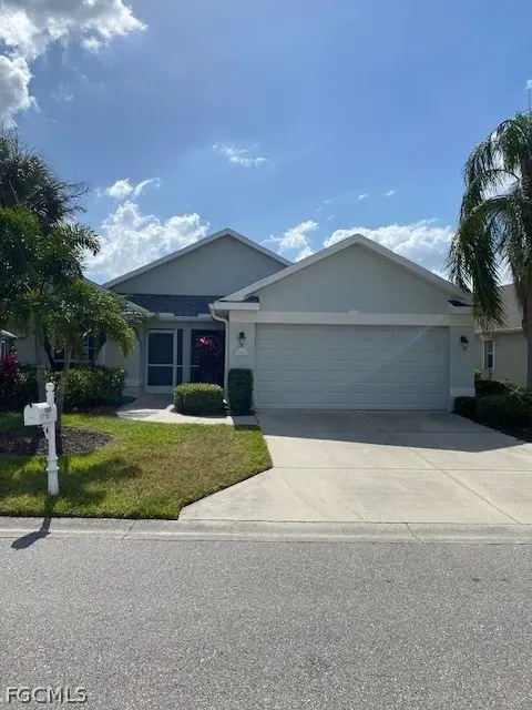 13317 Queen Palm Run, North Fort Myers, FL 33903
