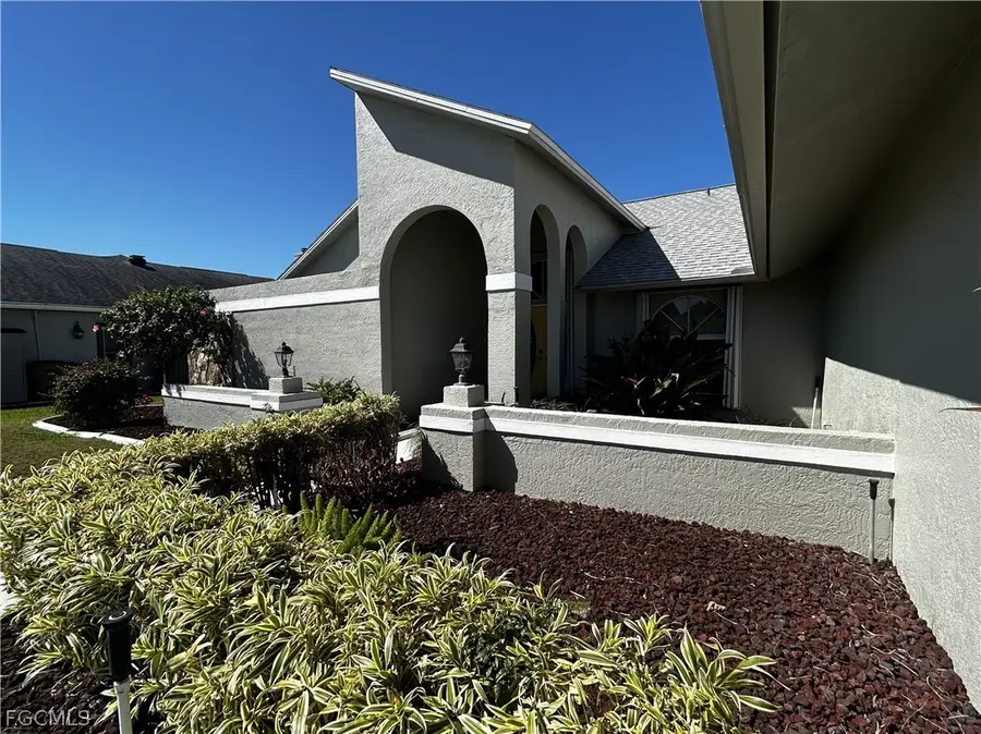 1926 SE 10th Place, Cape Coral, FL 33990 - #2