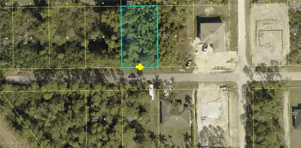 3004 23rd Street W, Lehigh Acres, FL 33971