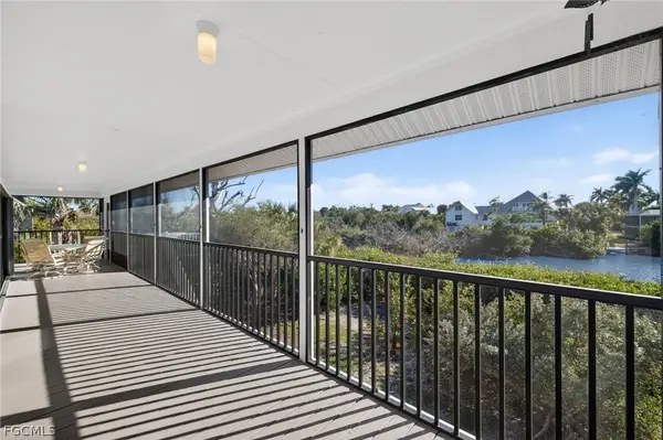 4562 Bowen Bayou Road, Sanibel, FL 33957