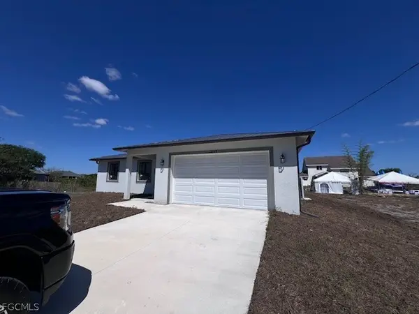 617 Chestnut Street E, Lehigh Acres, FL 33974