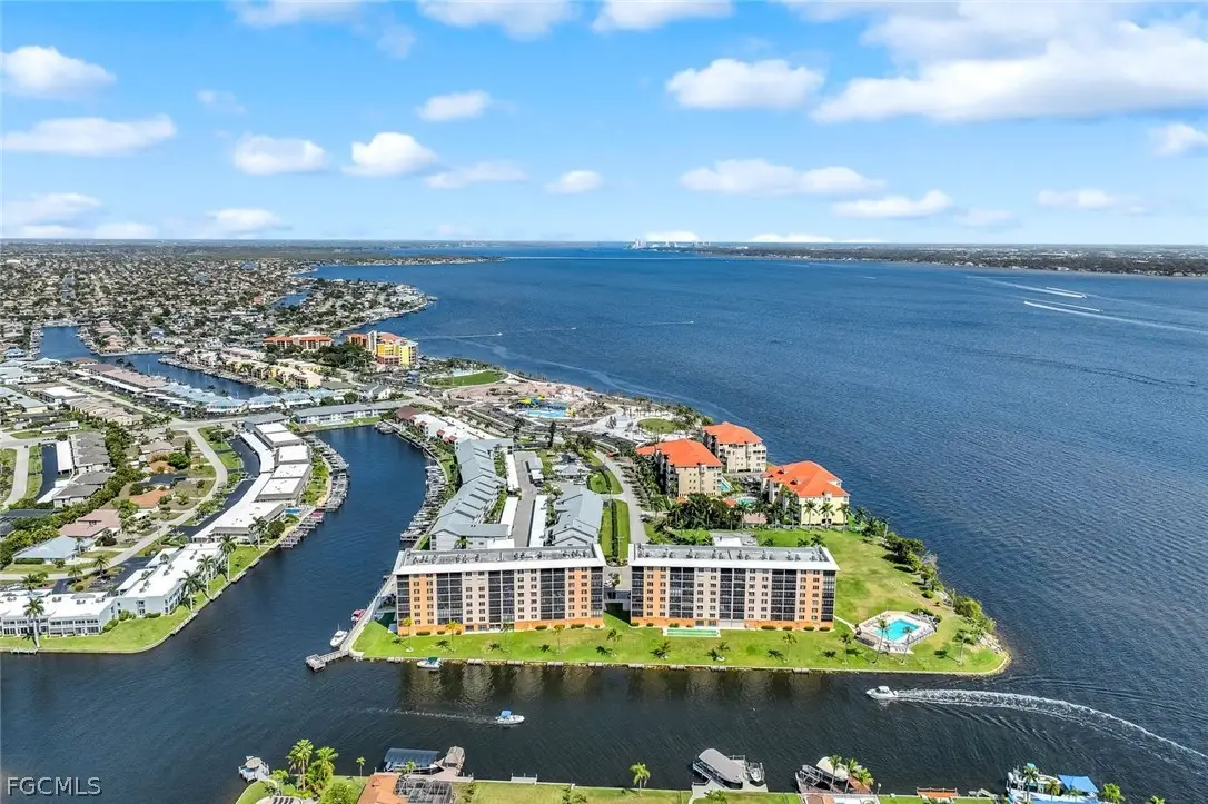 4280 SE 20th Place #703, Cape Coral, FL 33904 - #1