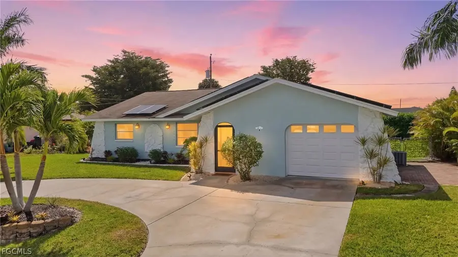 118 SE 44th Terrace, Cape Coral, FL 33904 - #2