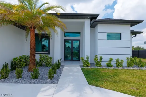 2716 NW 4th Place, Cape Coral, FL 33993