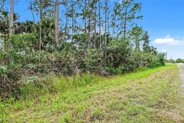 515 Woodman Drive, Lehigh Acres, FL 33972