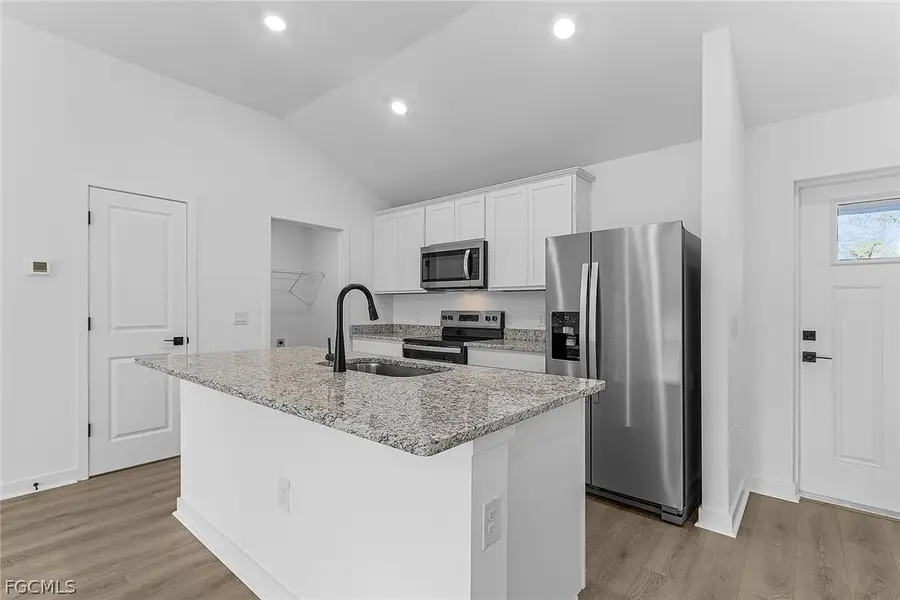 2030 NE 2nd Place, Cape Coral, FL 33909 - #3