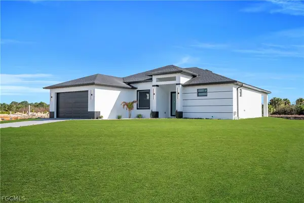 697 Whitmore Loop, Lehigh Acres, FL 33972