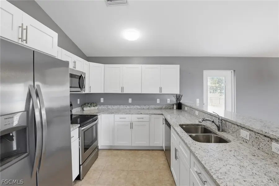 3017 NE 2nd Avenue, Cape Coral, FL 33909 - #2