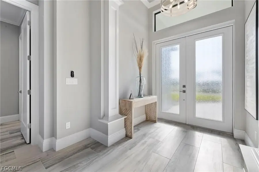 617 NW 39th Avenue, Cape Coral, FL 33993 - #2