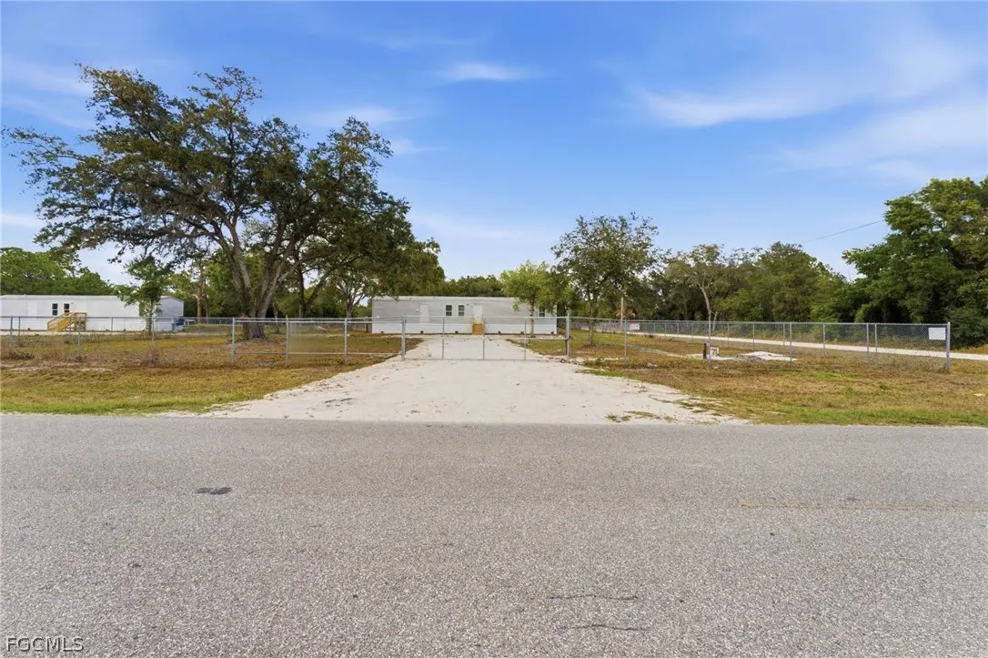 169 Avenida Del Sur, Clewiston, FL 33440 - #1