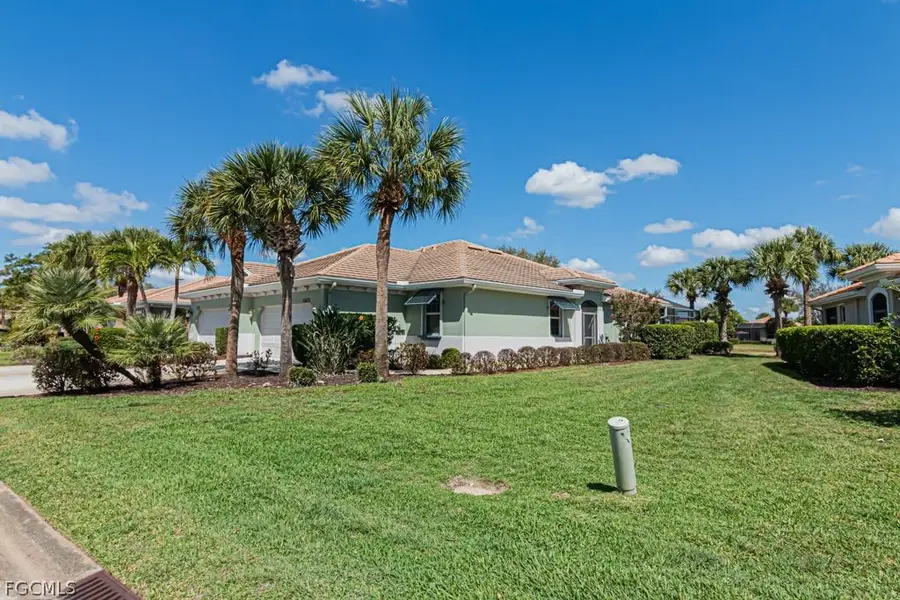 10615 Camarelle Circle, Fort Myers, FL 33913 - #2