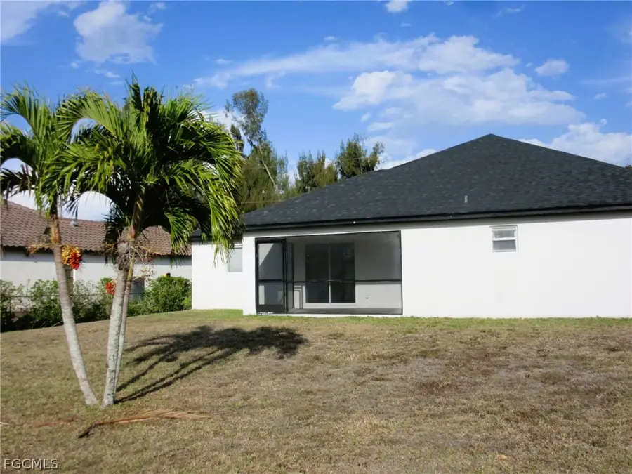 128 SW 34th Place, Cape Coral, FL 33991 - #2